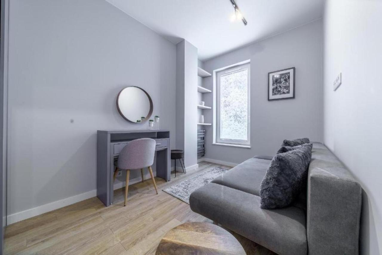 Spacious And Cozy-City Center-Snn65\59 Varsovie Extérieur photo